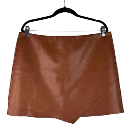 Blank NYC Brown Faux Leather Vegan Short Skirt Size 32 - Picture 1 of 5